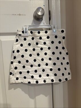 Forever 21 White Mini Skirt with Black Polka Dots